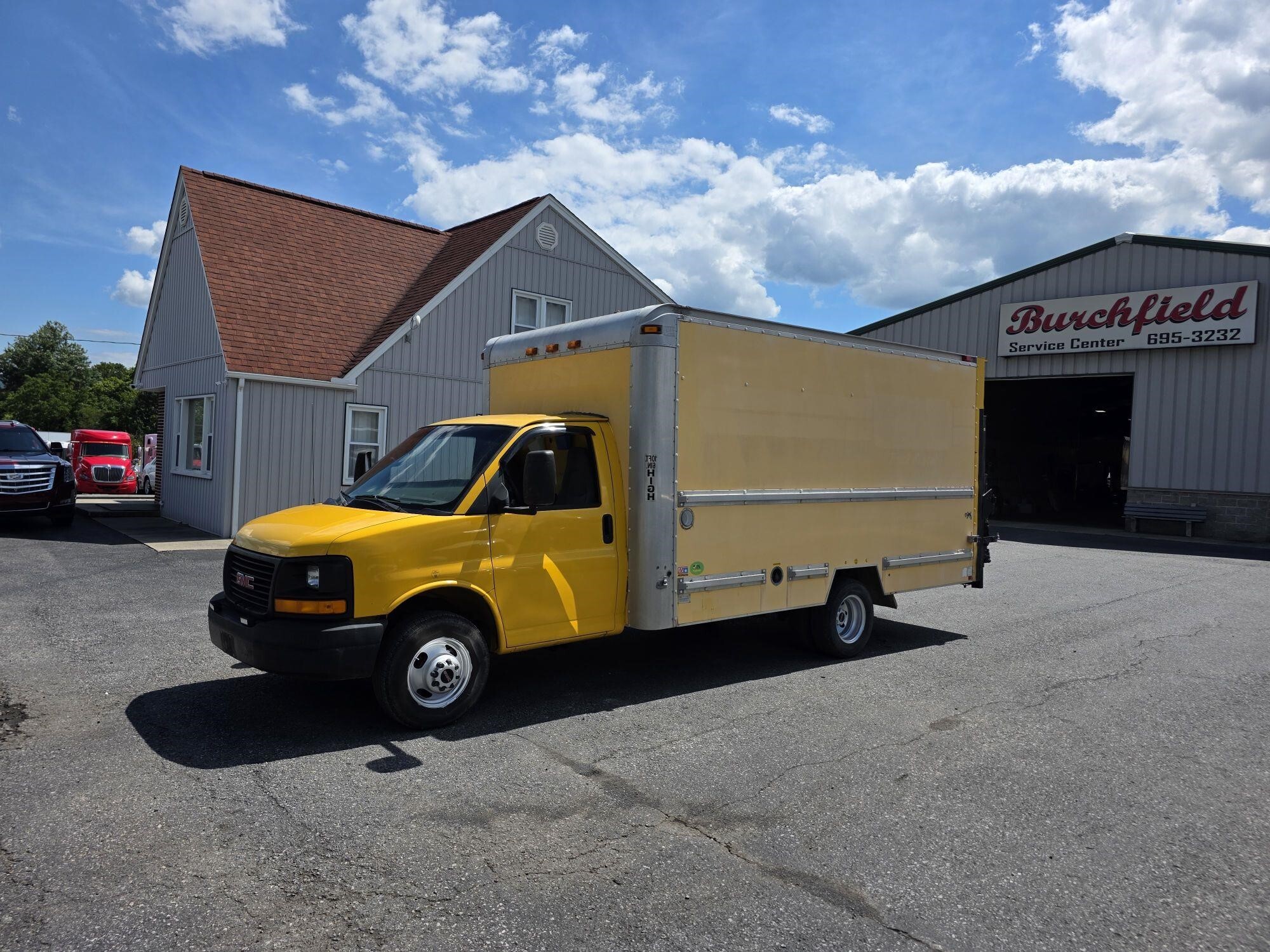 2006 GMC SAVANA in Duncansville, PA