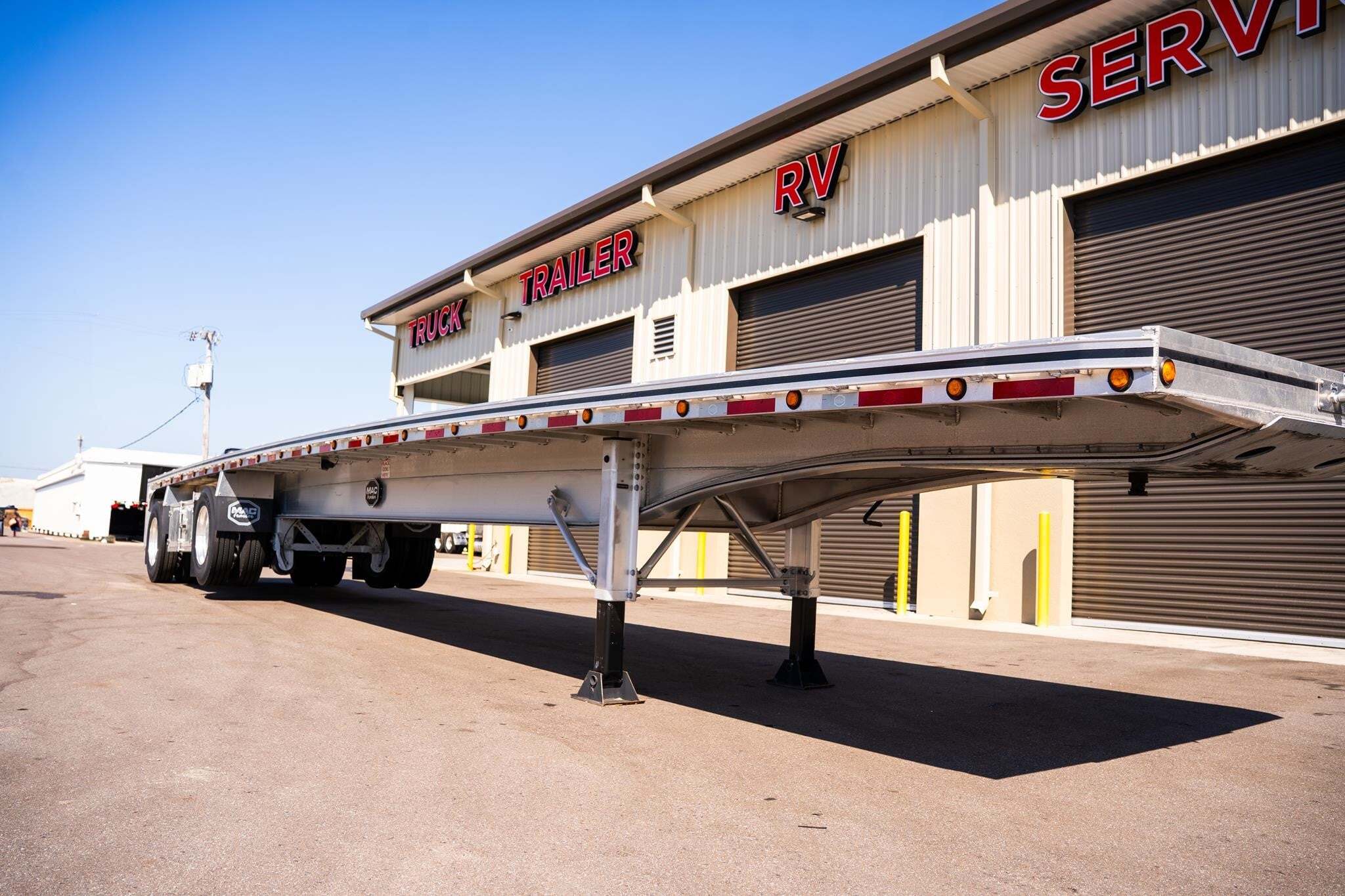 2027 MAC TRAILER MFG ROAD WARRIOR in Lakeland, FL