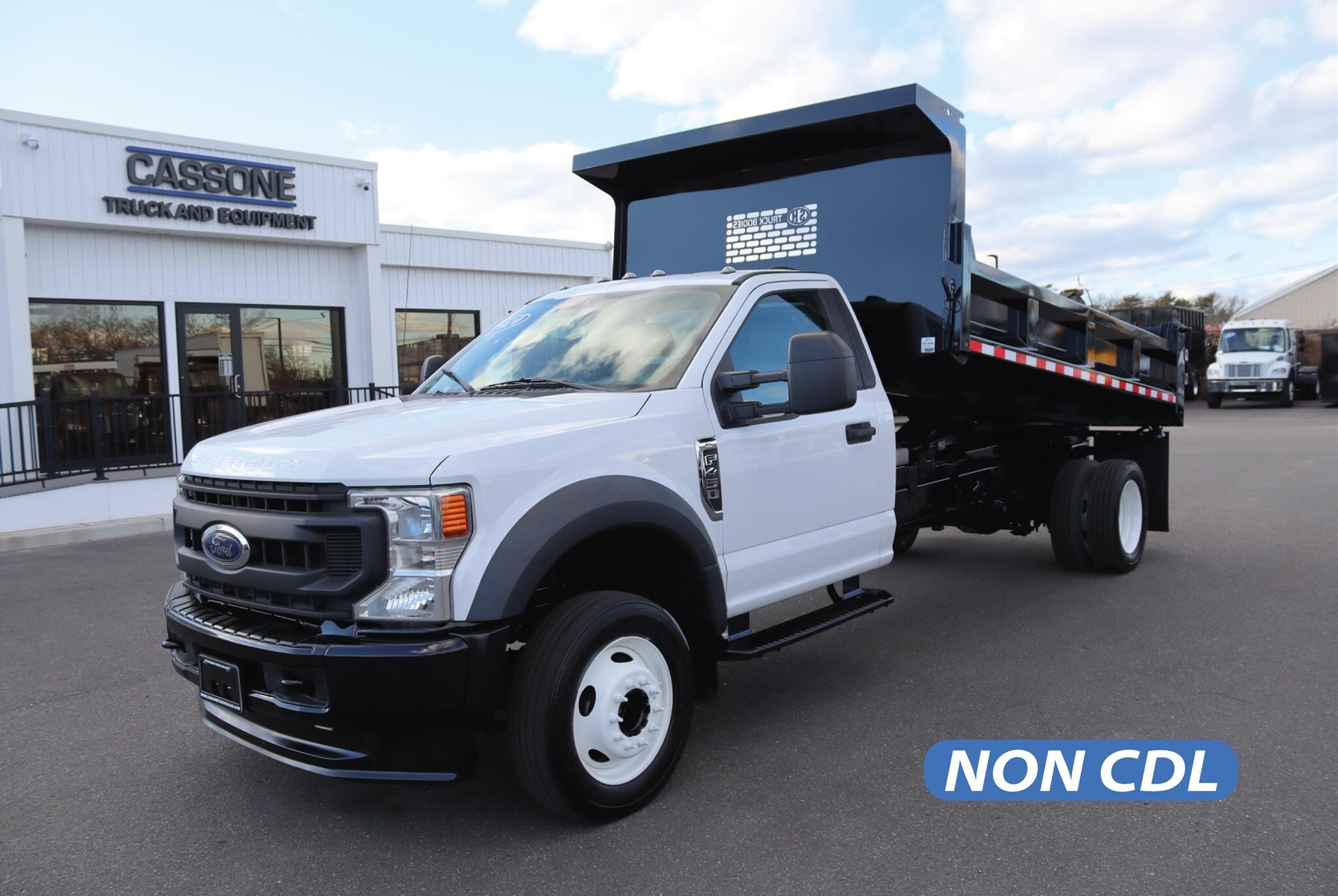 2020 FORD F450 in Ronkonkoma, NY