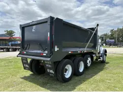 2014 MACK GRANITE GU713