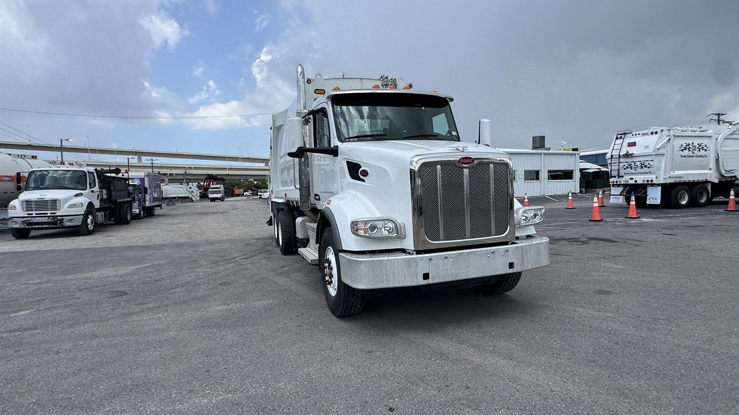 2024 PETERBILT 567 in Tampa, FL