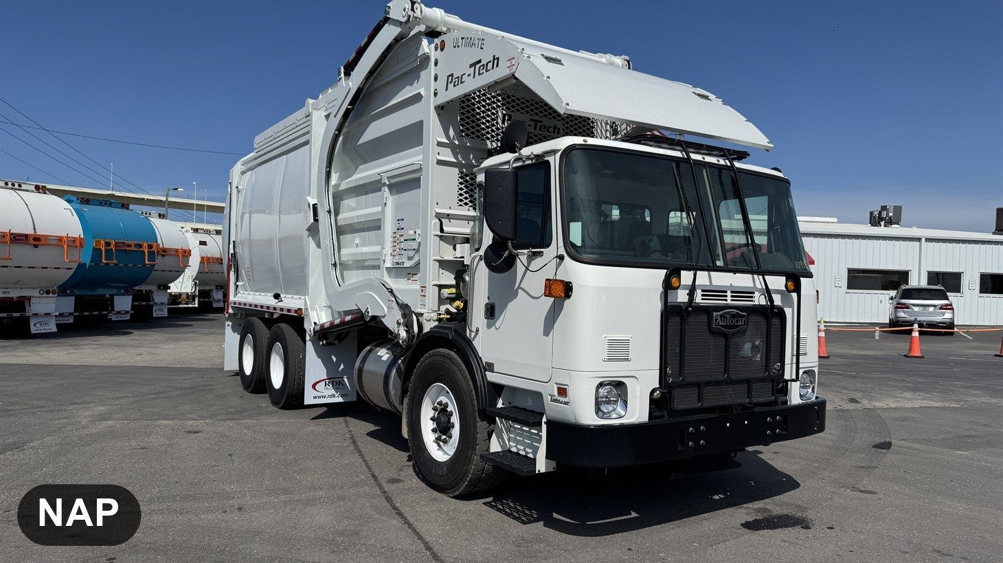 2024 AUTOCAR ACX64 in Tampa, FL