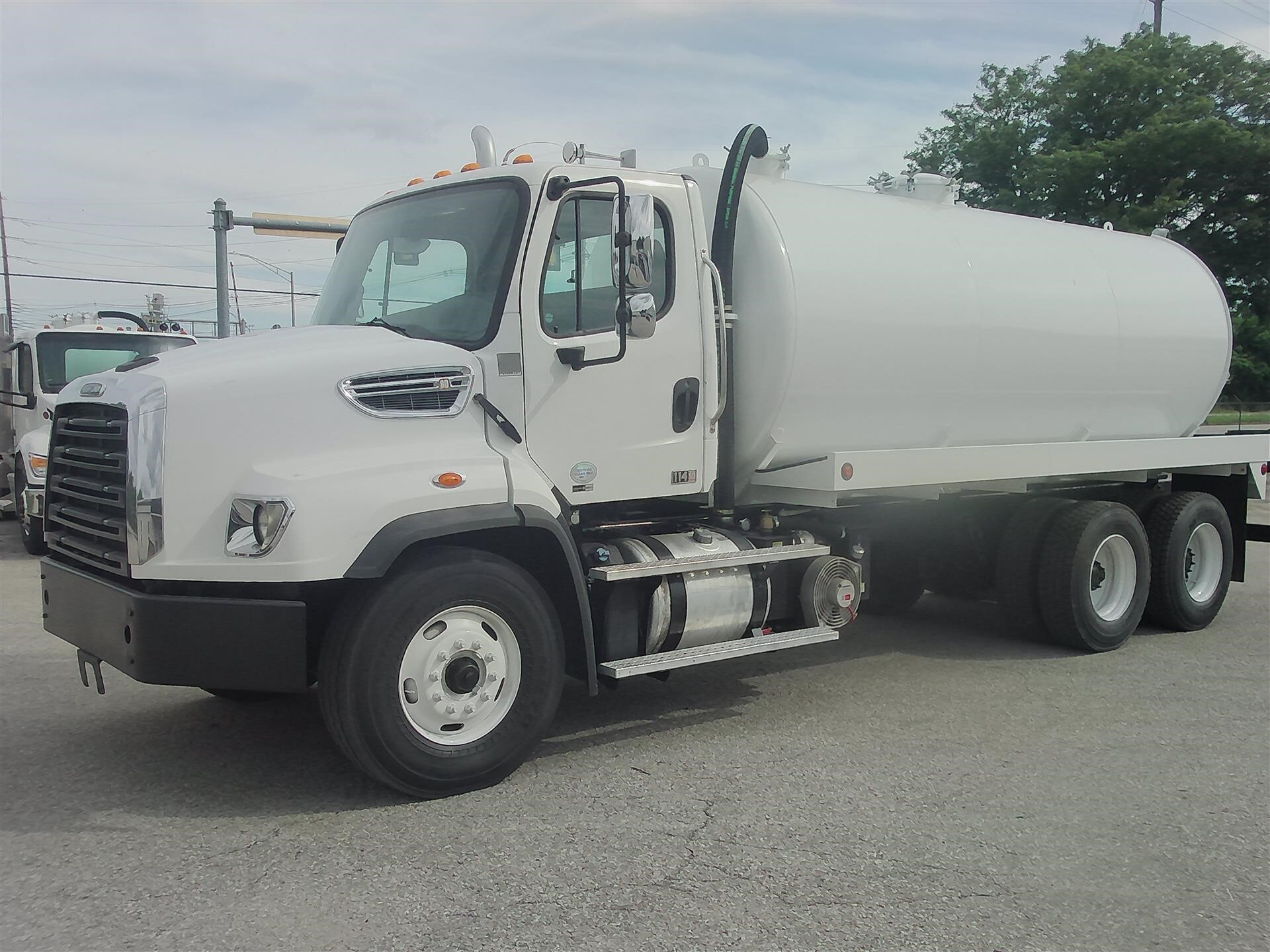 2015 FREIGHTLINER 114SD in Kansas City, KS