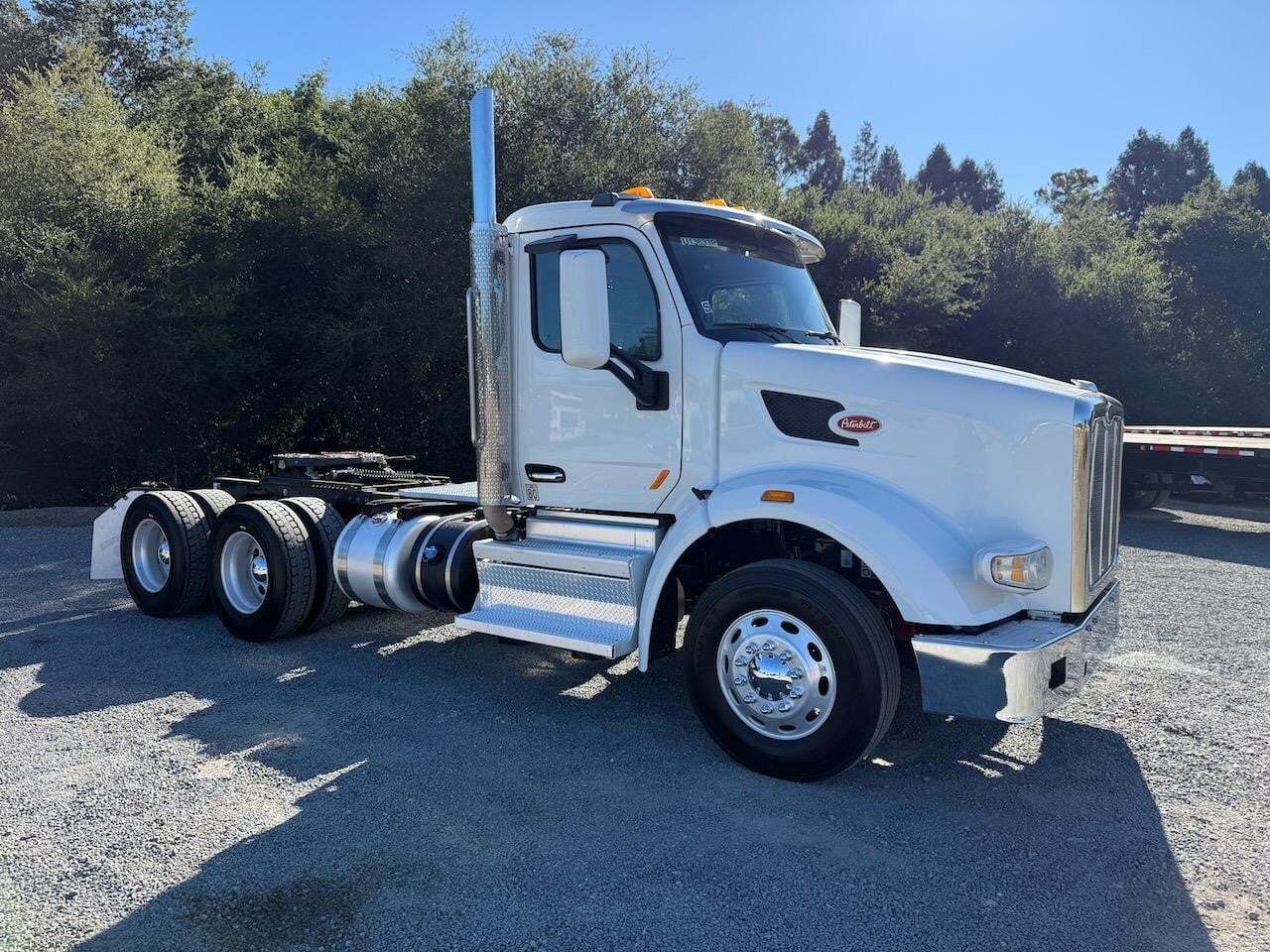 2018 PETERBILT 567 in Cloverdale, CA