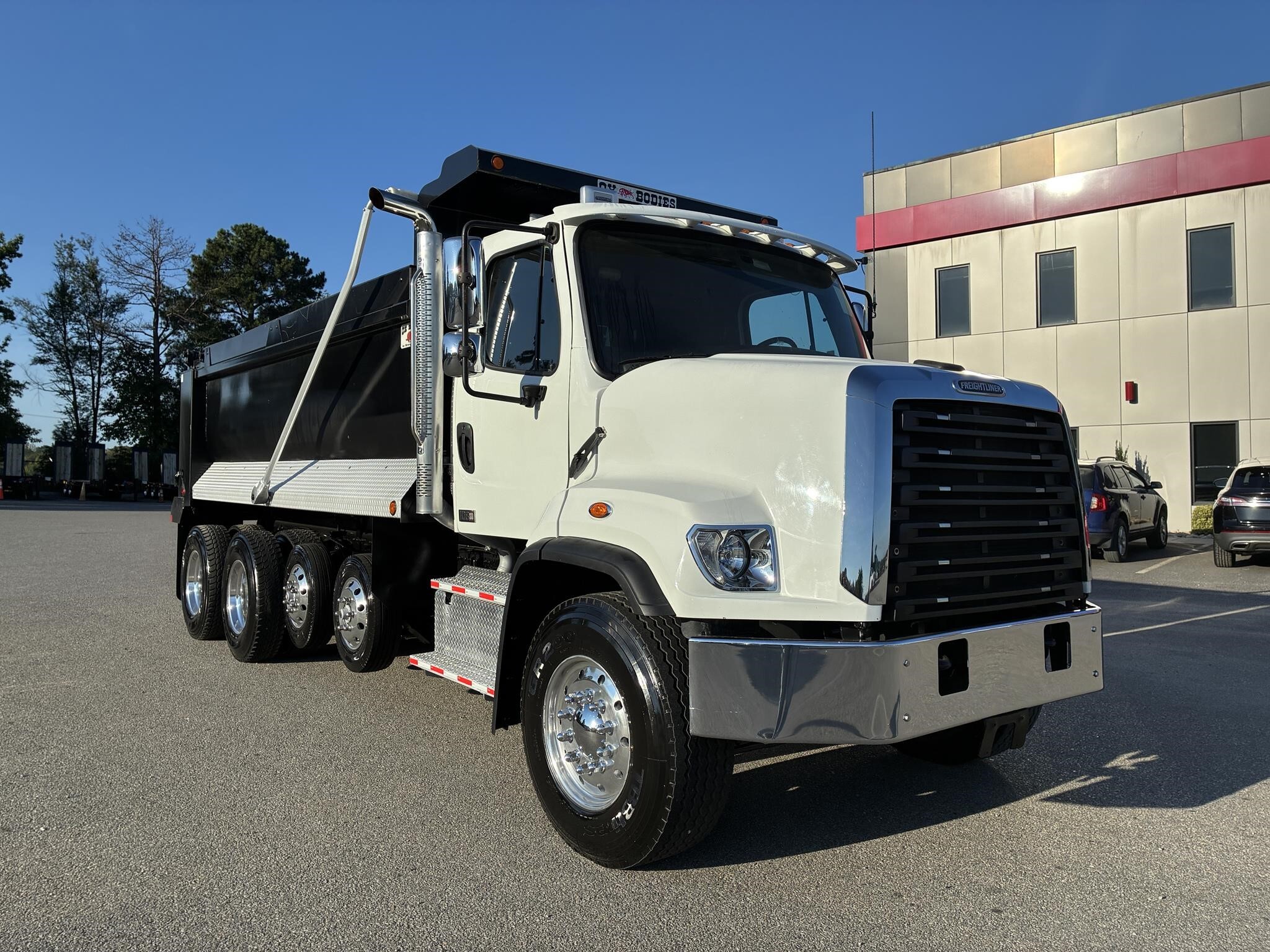 2023 FREIGHTLINER 108SD in Chatham, VA