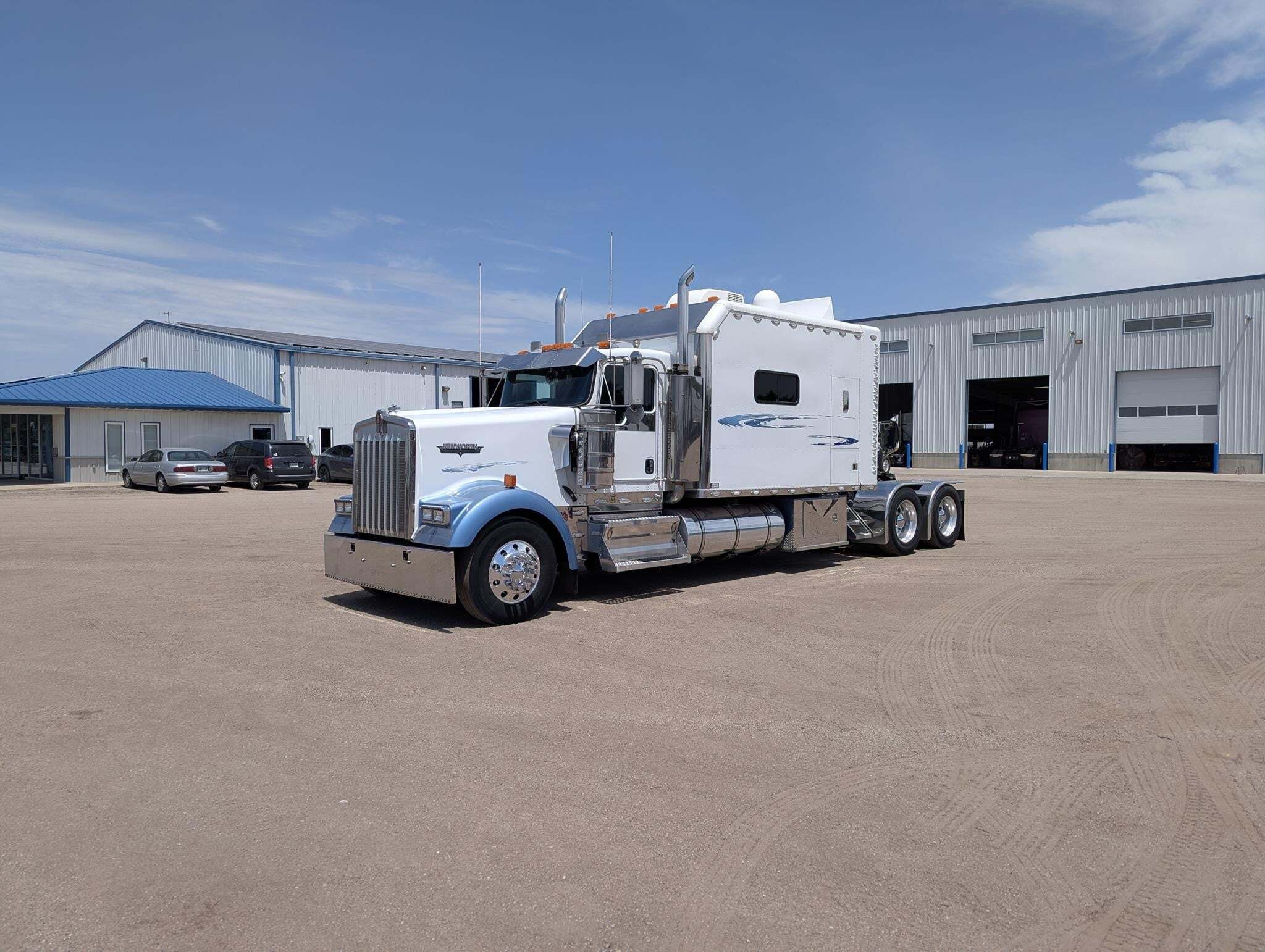 2007 KENWORTH W900 in Sawyer, KS