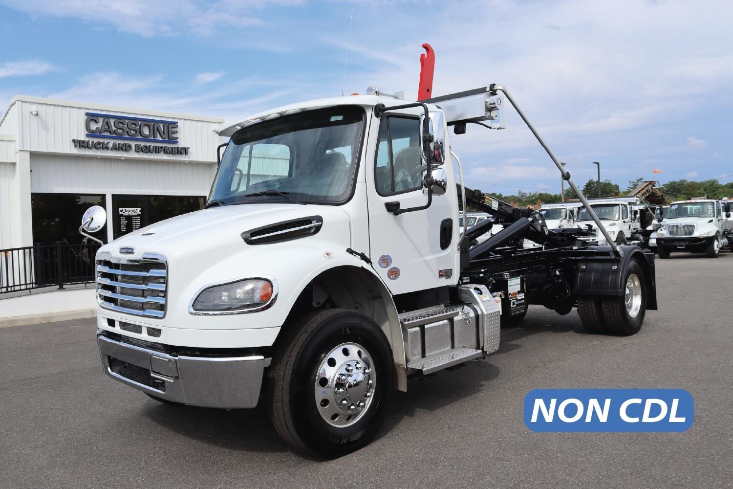 2027 FREIGHTLINER BUSINESS CLASS M2 106 in Ronkonkoma, NY