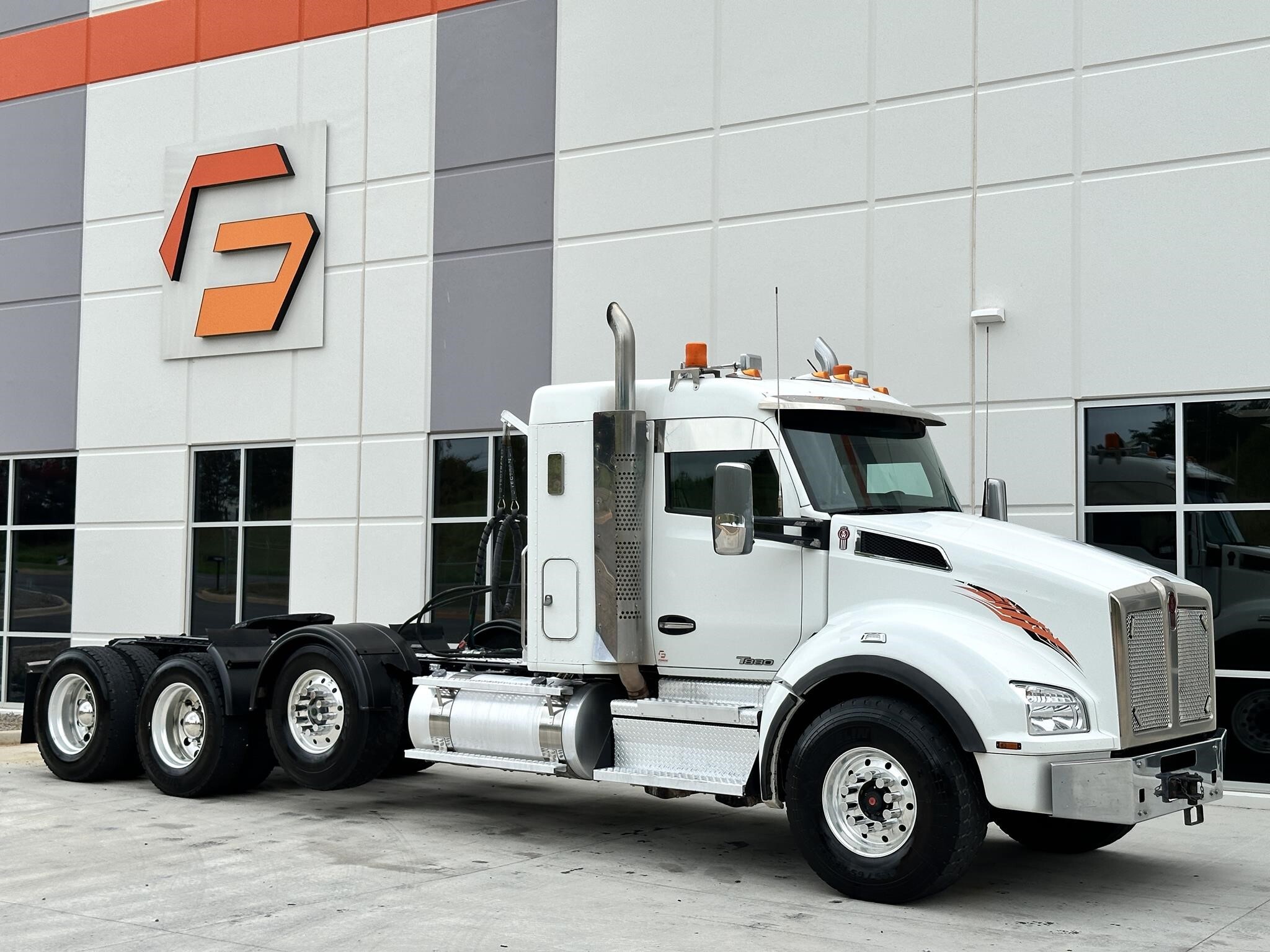 2019 KENWORTH T880 in Greer, SC