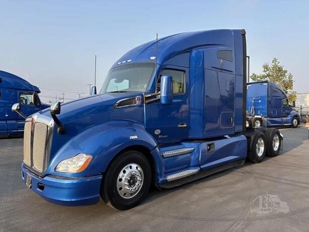2021 KENWORTH T680 in Linthicum Heights, MD