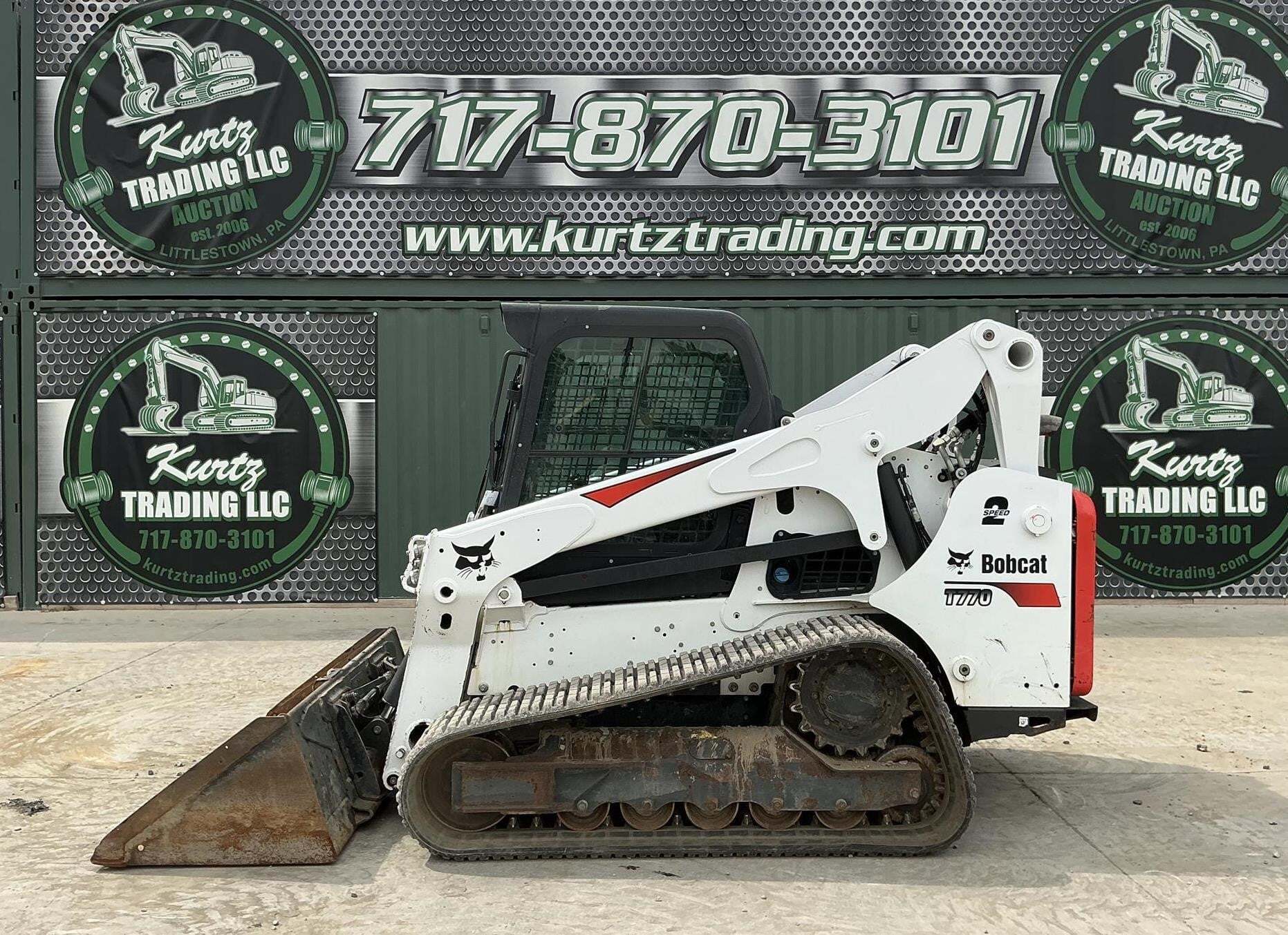 2019 BOBCAT T770 in Littlestown, PA