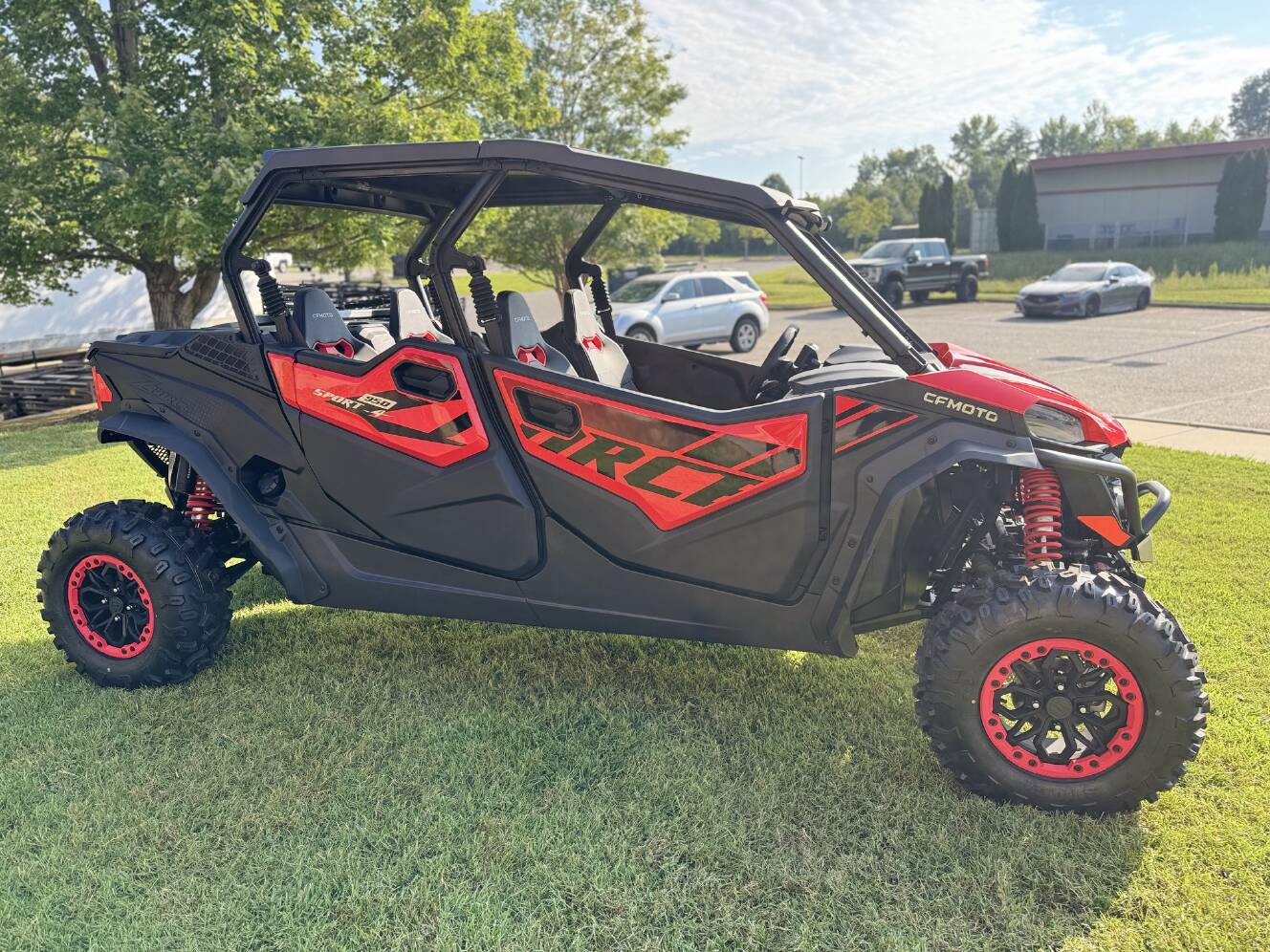 A photo of this 2026 CFMOTO ZFORCE 950 SPORT-4