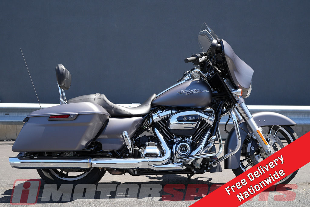 2017 Harley-Davidson FLHXS - Street Glide Special SPECIAL in Saint Petersburg, FL