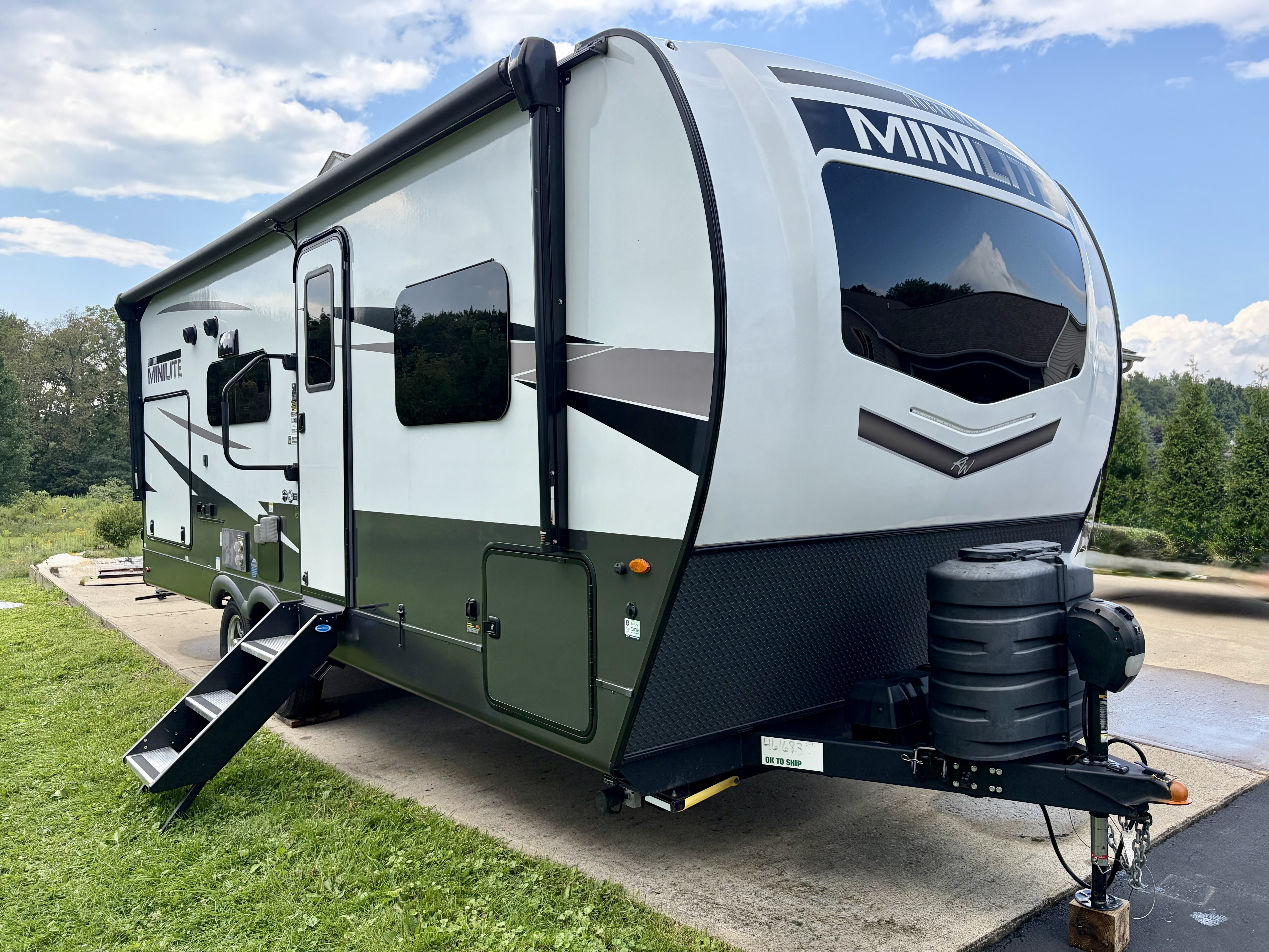 2025 Forest River ROCKWOOD MINI LITE 2513S RV