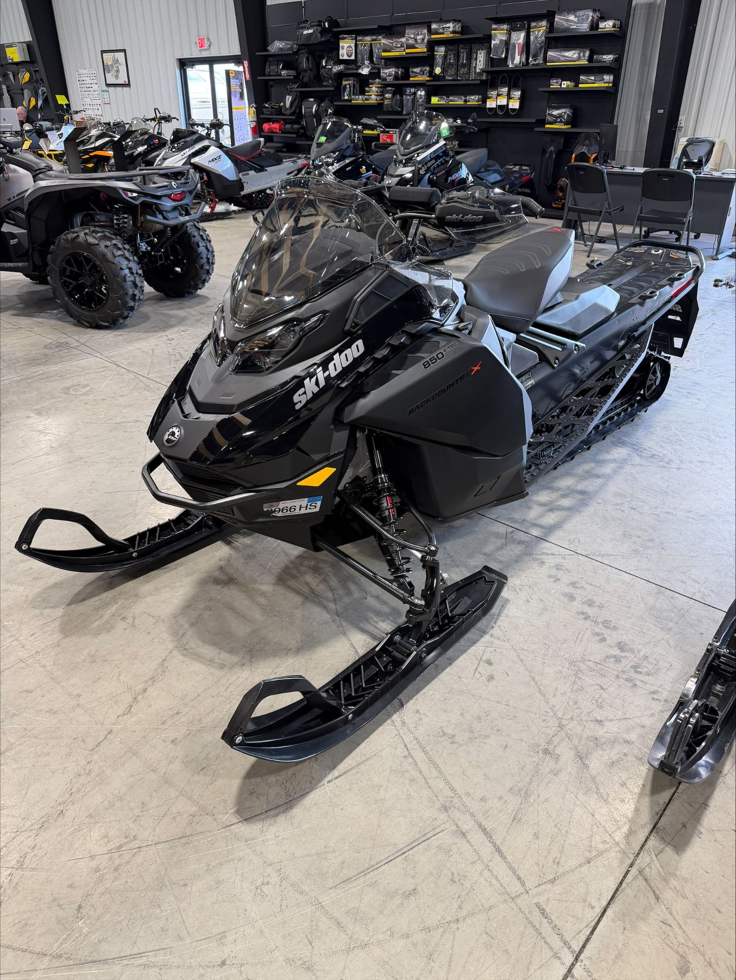 2024 Ski-Doo Backcountry X 850 E-TEC SHOT PowderMax 2.0 850 E-TEC 154 2.0 in huron OH