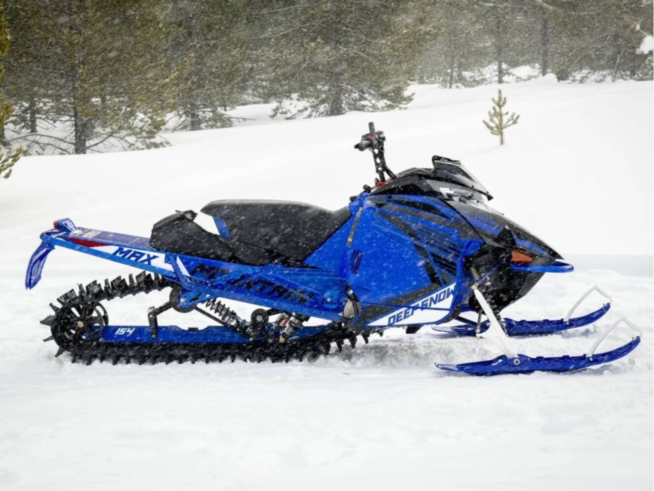 A photo of this 2024 Yamaha Mountain Max LE 154
