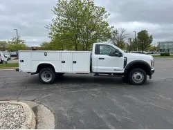 2025 FORD F550