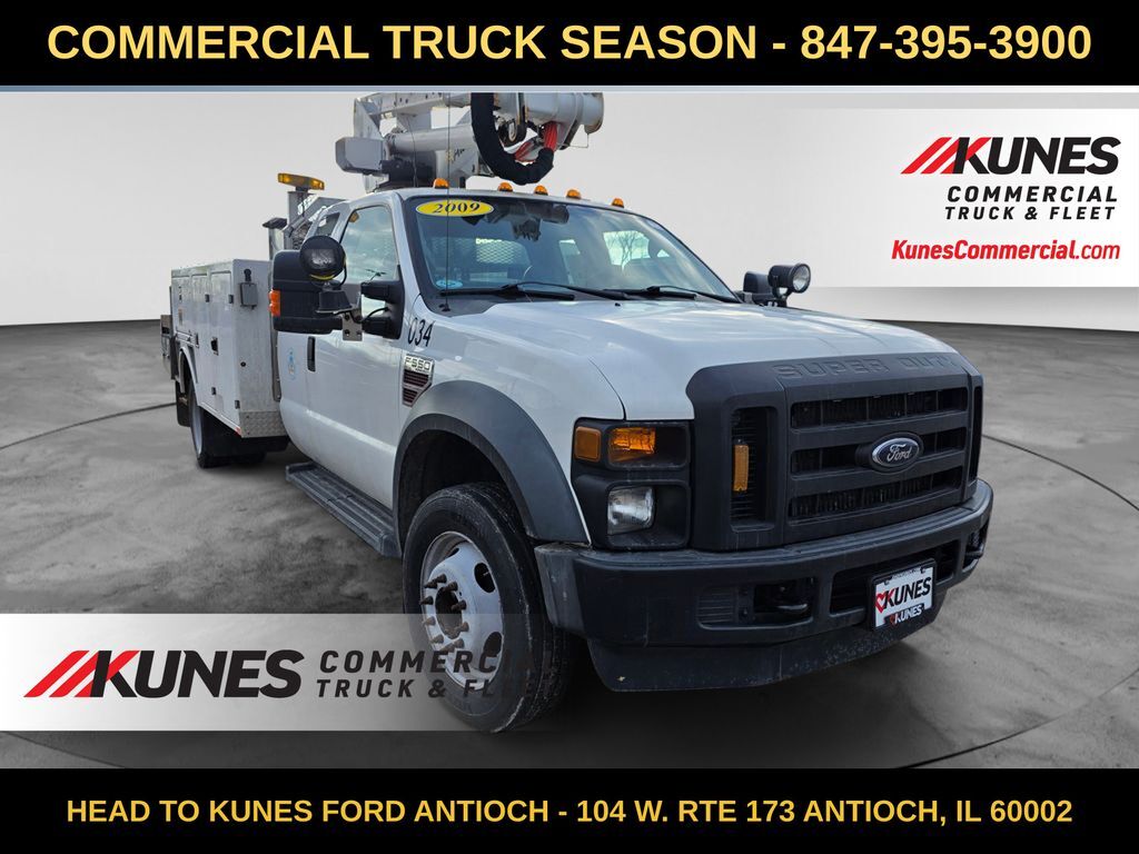 2009 FORD F550 in Antioch, IL