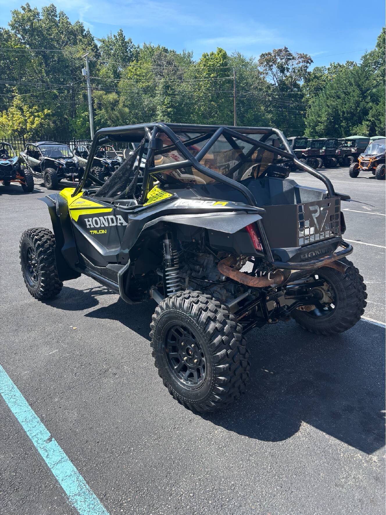 A photo of this 2023 Honda Talon 1000RS FOX Live Valve