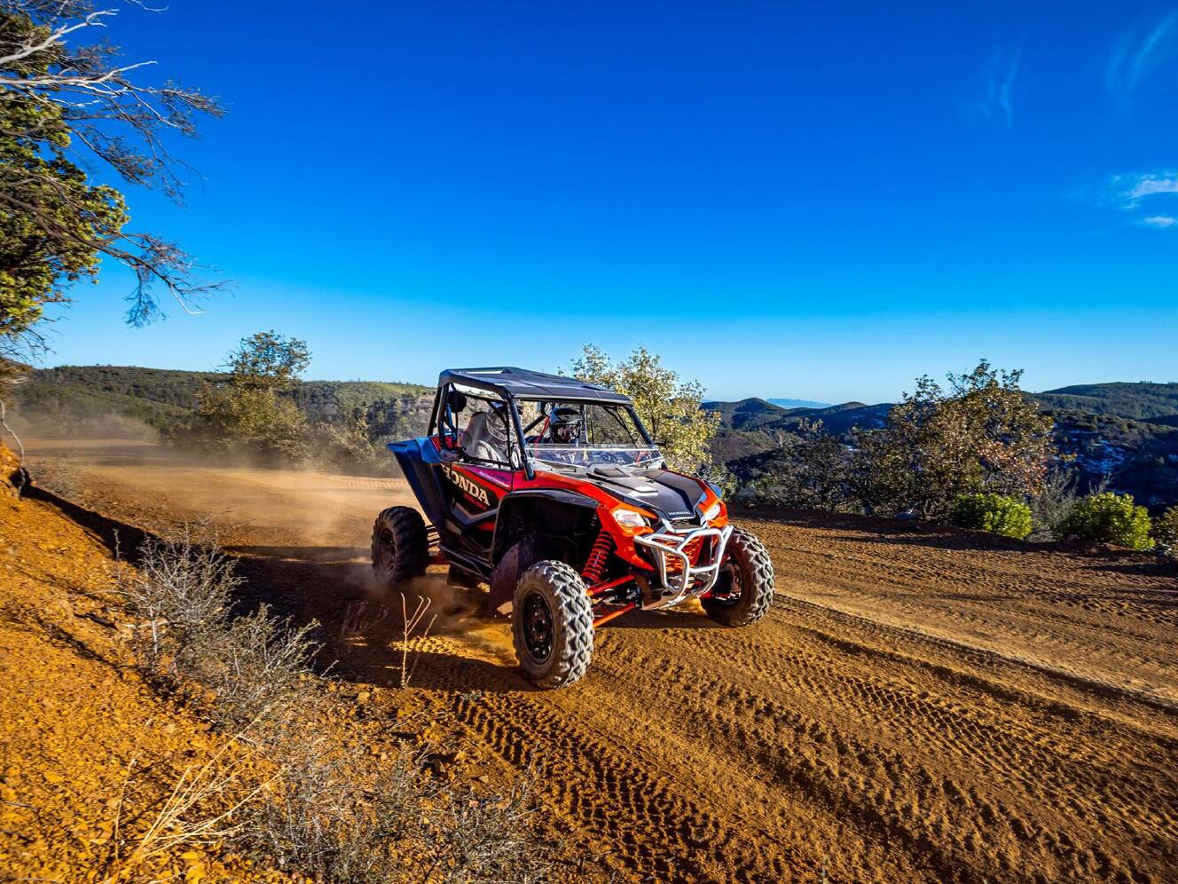 A photo of this 2023 Honda Talon 1000RS FOX Live Valve
