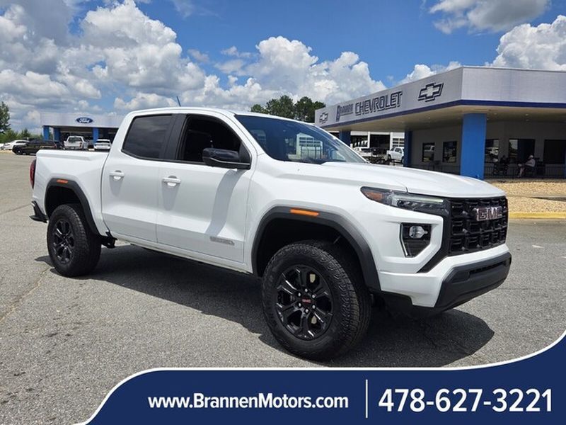 2025 GMC Canyon in Unadilla, GA