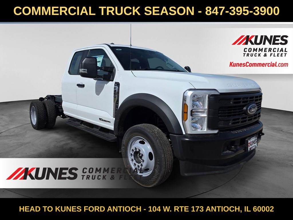 2026 FORD F450 in Antioch, IL