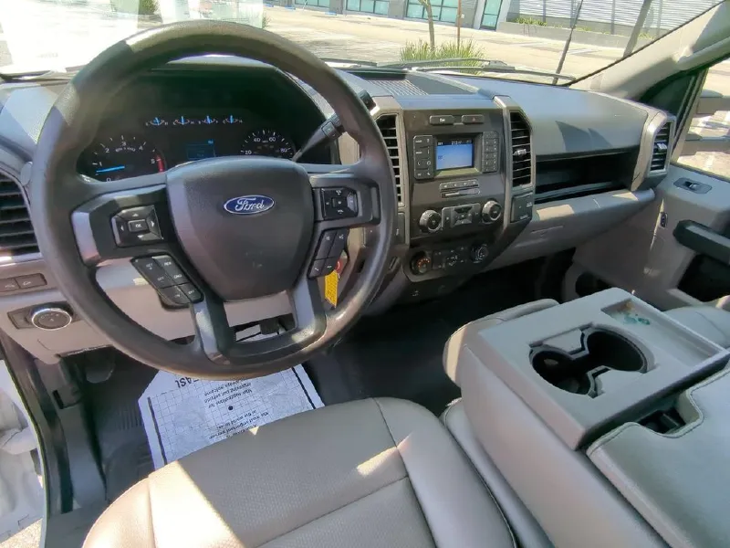 2022 FORD F350