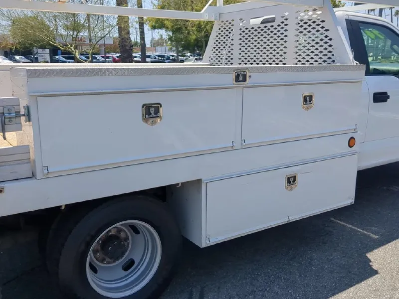 2022 FORD F350