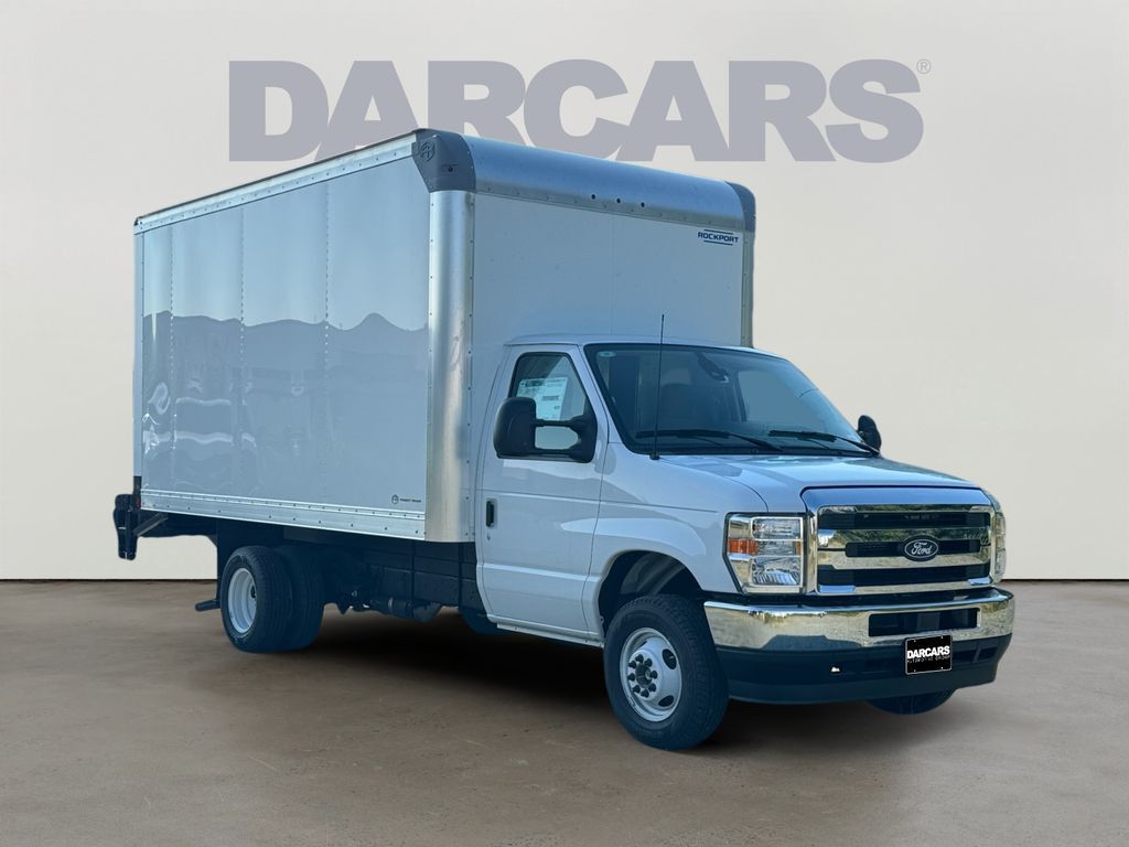 2027 Ford E-450SD in Lanham, MD
