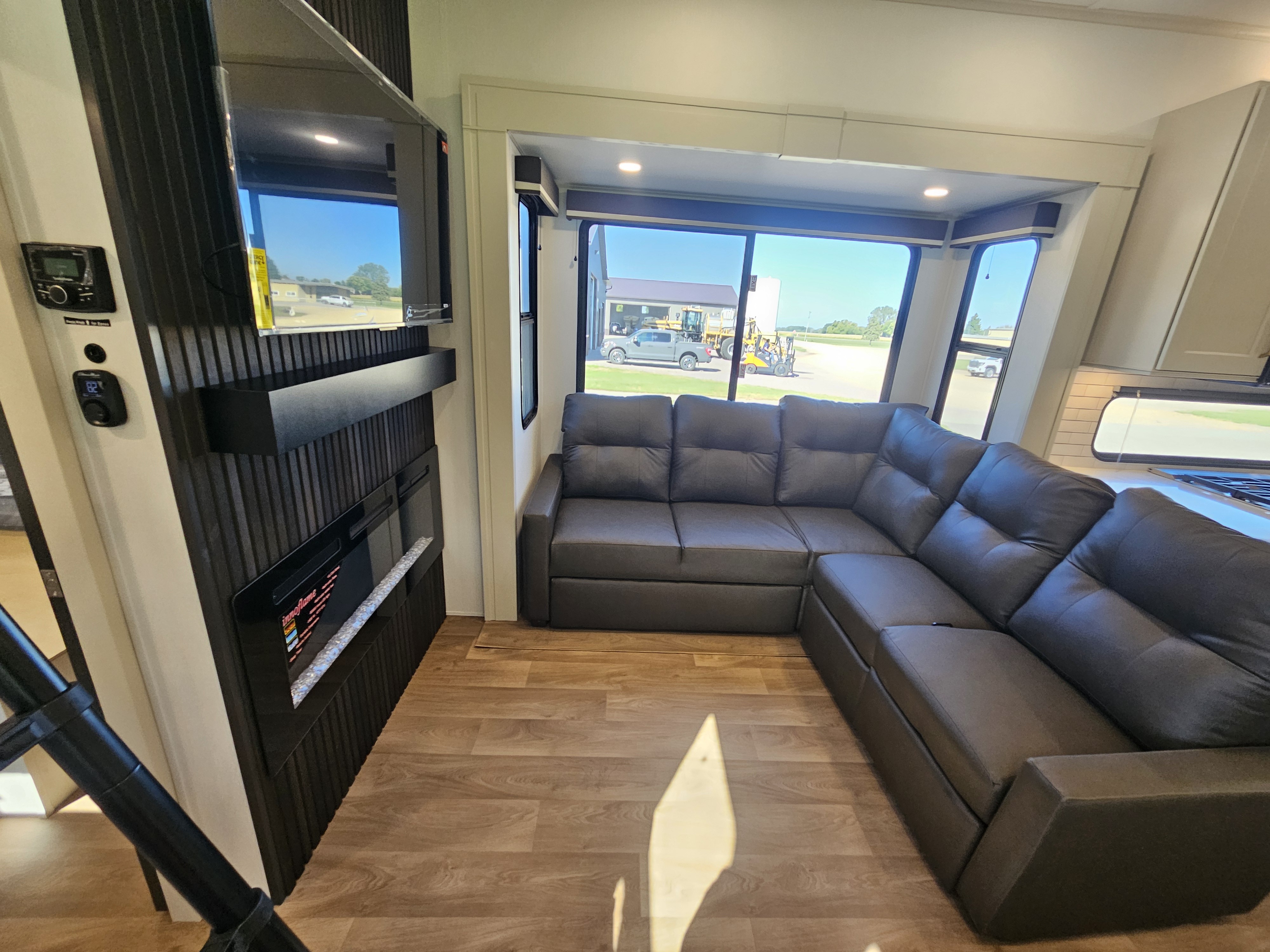 2026 Grand Design INFLUENCE 3804DS in nicollet MN
