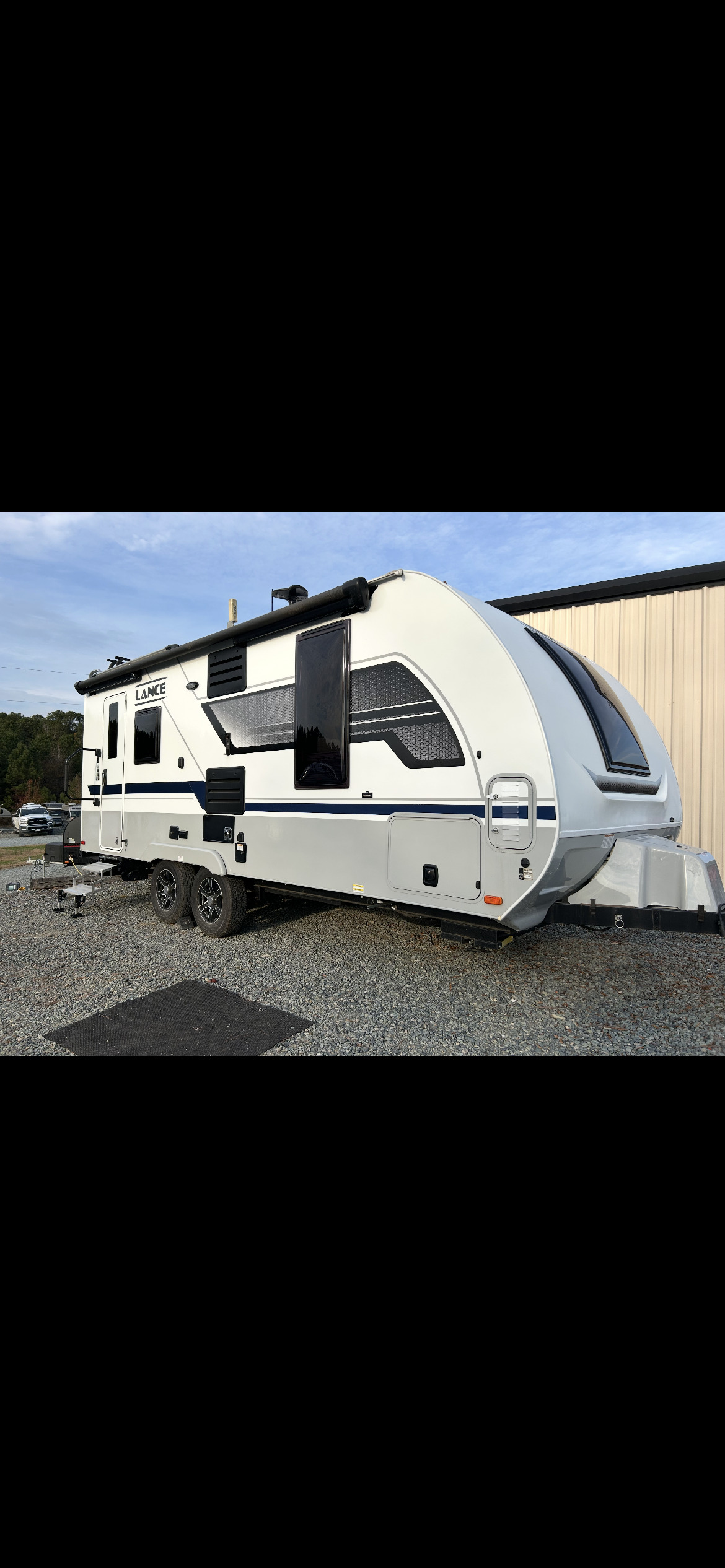2022 Lance 1995 TRAVEL TRAILER RV
