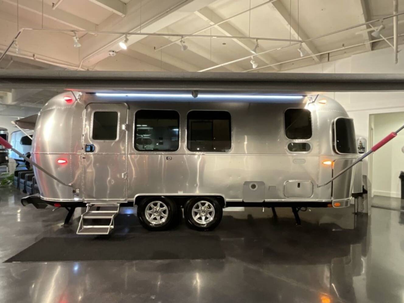 A photo of this 2027 Airstream Flying Cloud 23FB