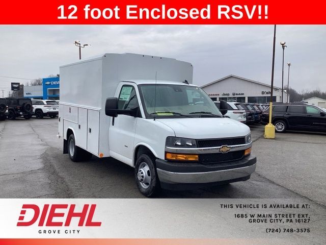 2026 CHEVROLET Express 3500 in Grove City, PA