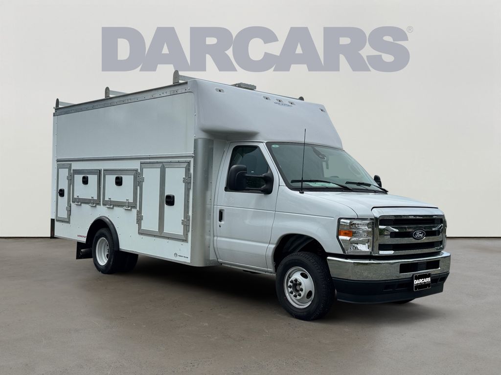 2027 Ford E-450SD in Lanham, MD