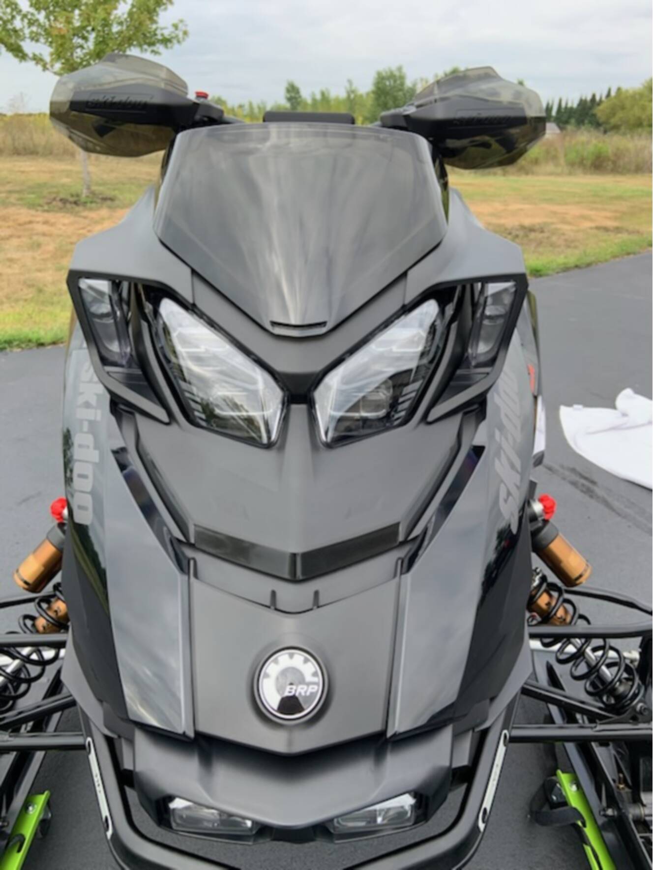 A photo of this 2025 Ski-Doo MXZ X RS 850 E TEC