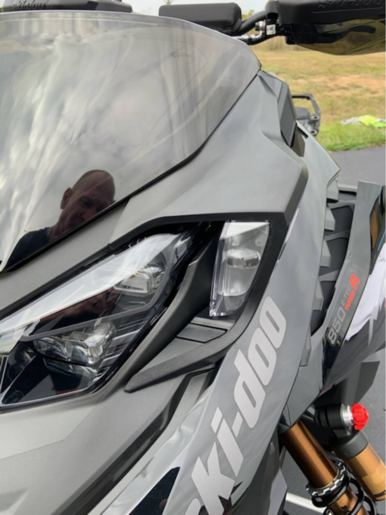 A photo of this 2025 Ski-Doo MXZ X RS 850 E TEC