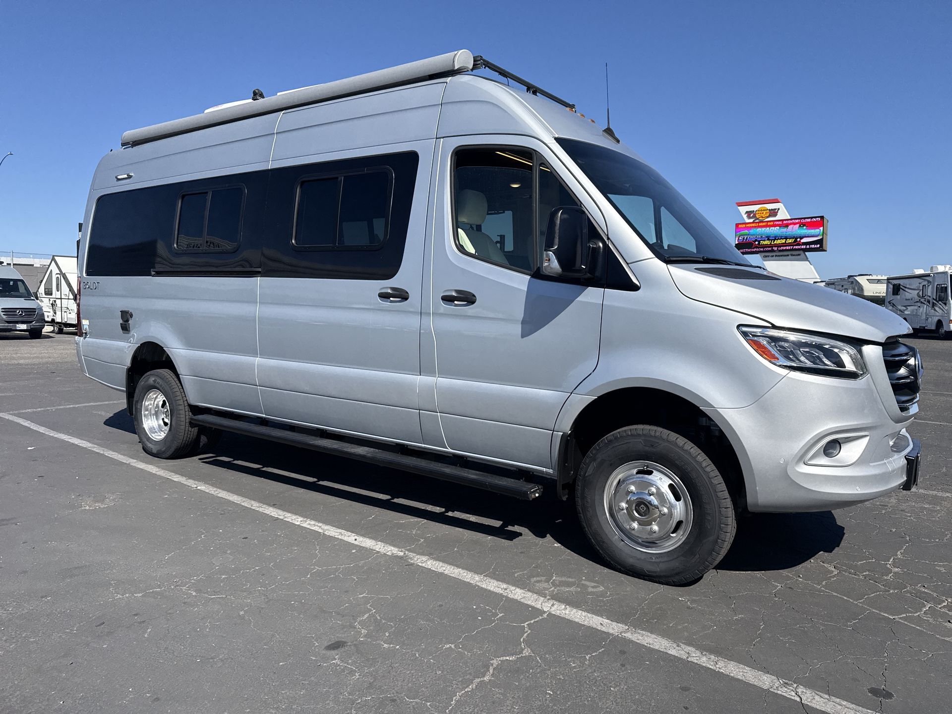 2020 Winnebago Boldt 70 KL Q70KL in fountain valley CA
