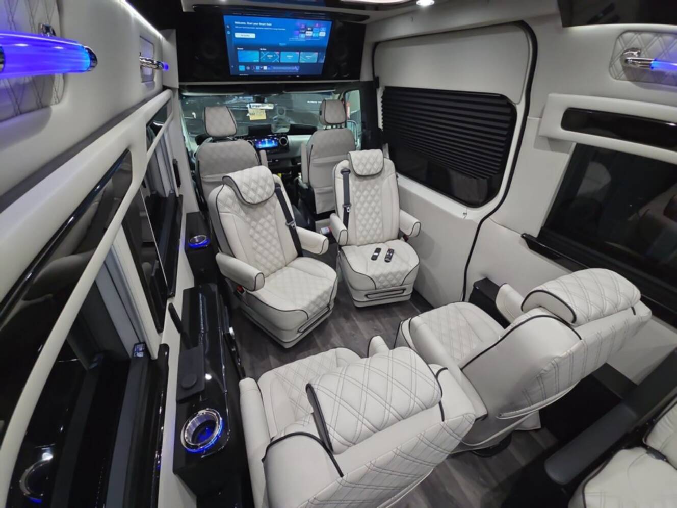 A photo of this 2027 Ultimate Toys COACH 170 STD