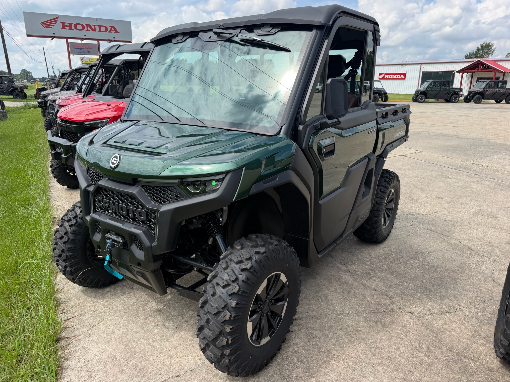 2027 CFMOTO UFORCE U10 Pro Highland EPS in lafayette LA