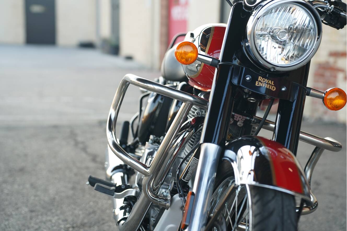 A photo of this 2024 Royal Enfield CLASSIC 350