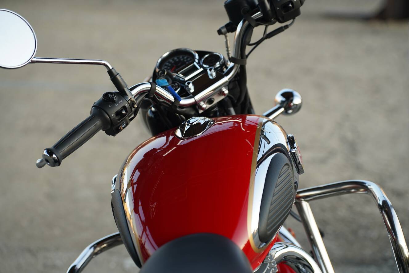 A photo of this 2024 Royal Enfield CLASSIC 350