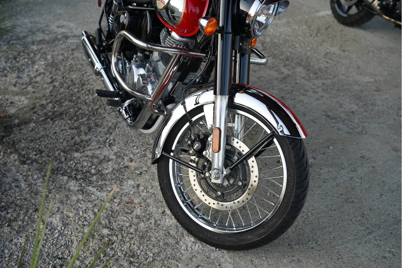 A photo of this 2024 Royal Enfield CLASSIC 350