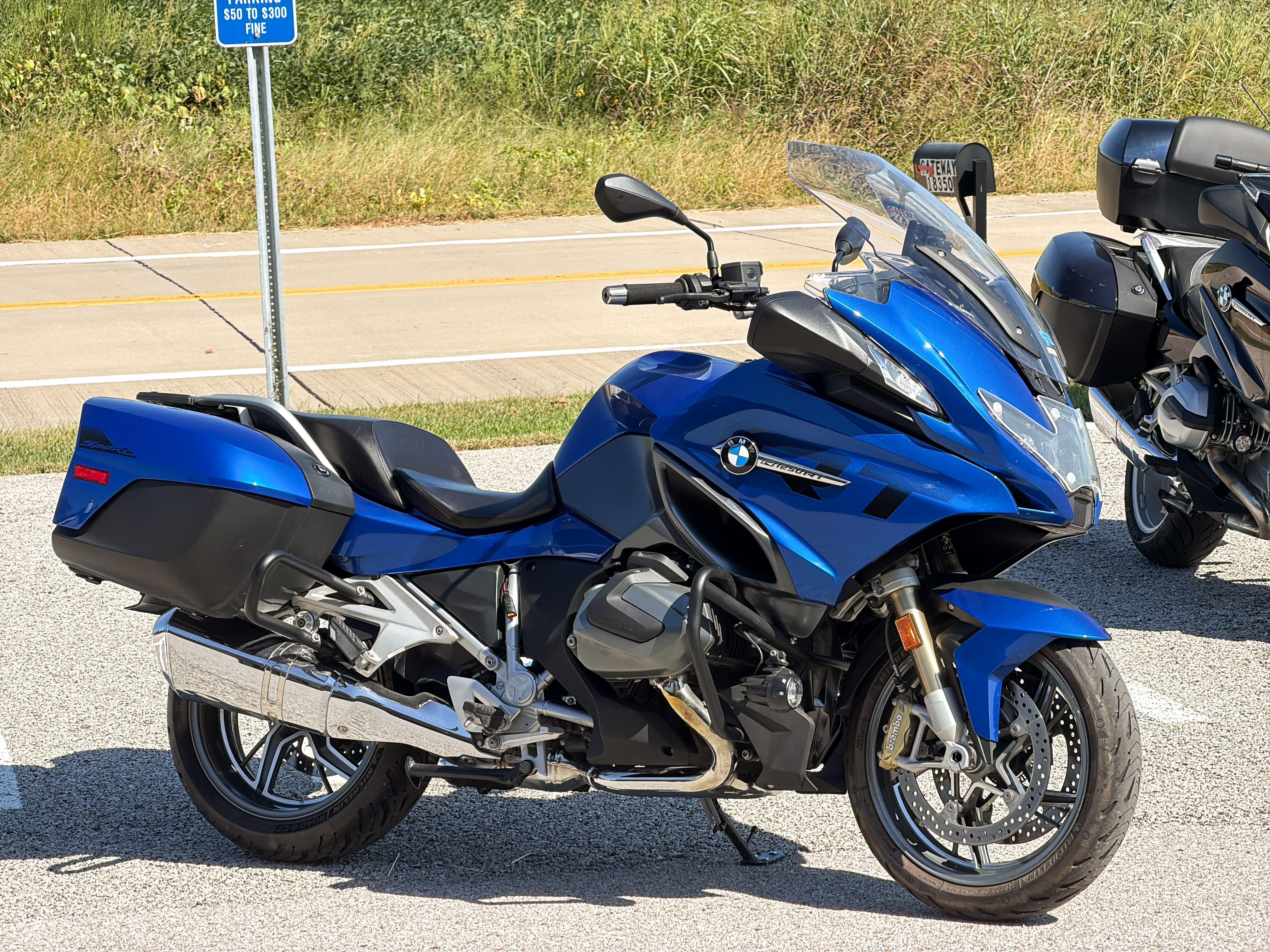 2023 BMW R 1250 RT in Chesterfield, MO