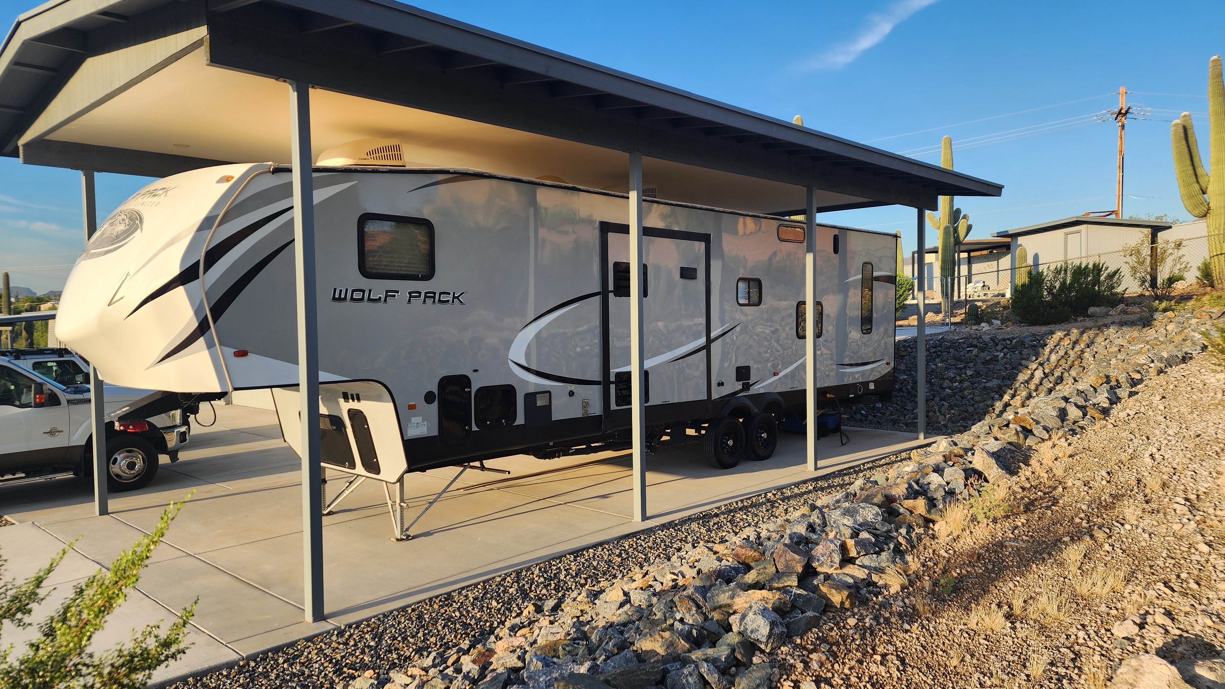 2018 Forest River CHEROKEE WOLF PACK 325PACK13 RV