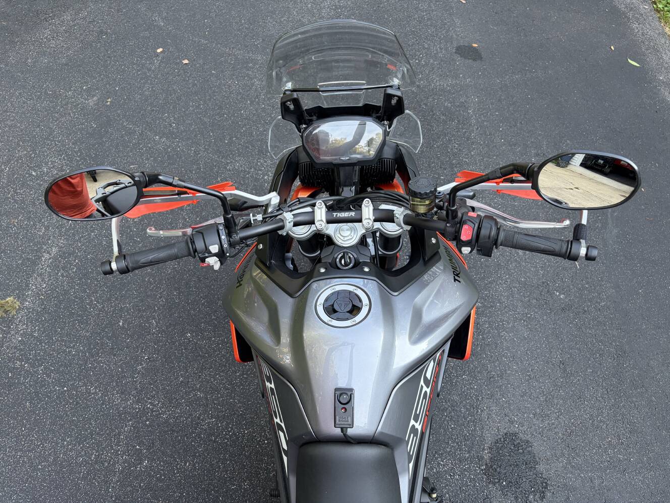 A photo of this 2023 Triumph TIGER SPORT 850