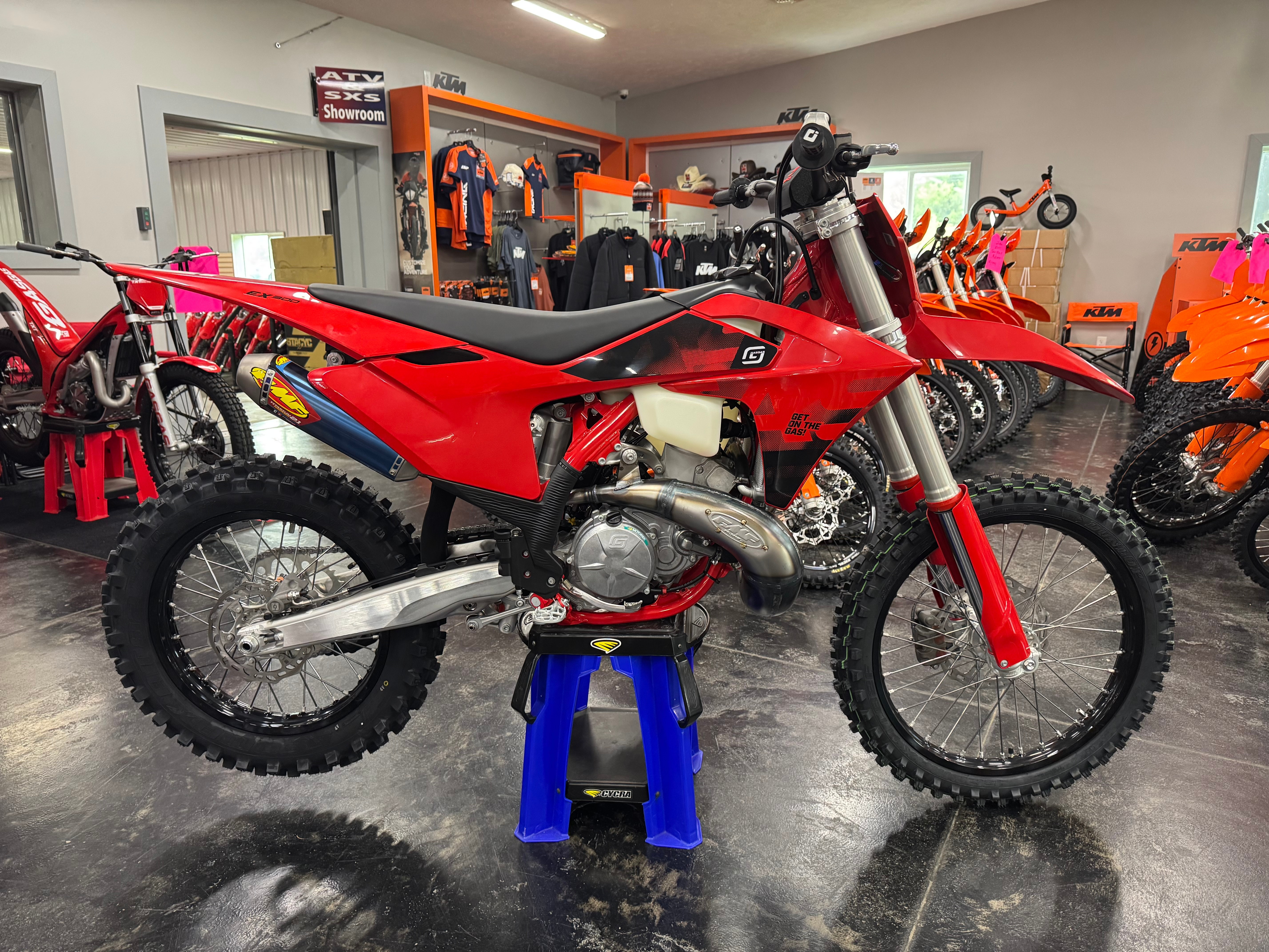 2026 Gasgas EX 300 FMF EDITION 300 in Waynesburg, PA