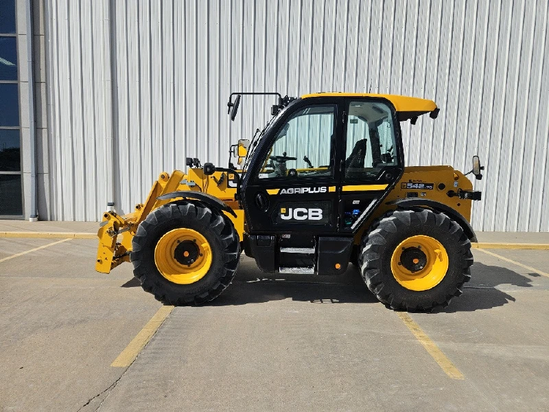 2024 JCB 542-70 Agri
