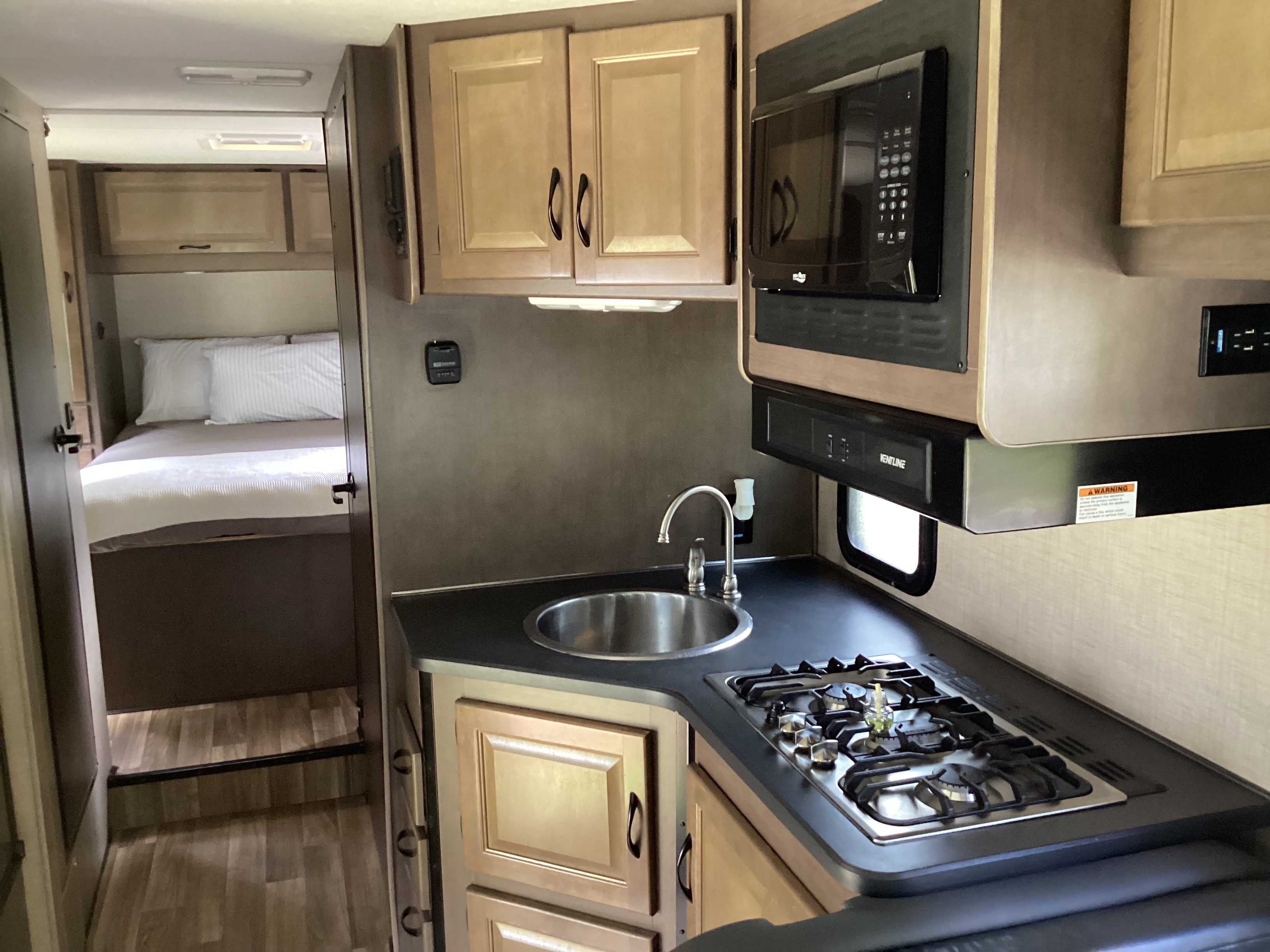 2018 Thor Motor Coach FOUR WINDS MAJESTIC 28A in lexington SC