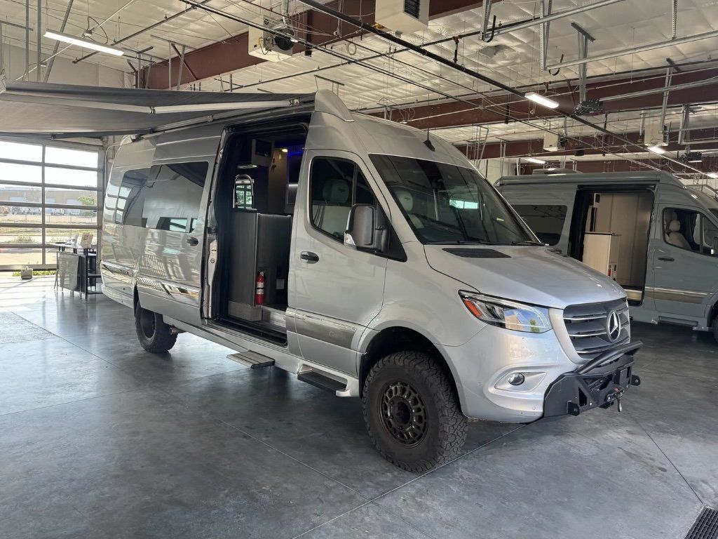 2025 Grech Rv Strada-Ion AWD Tour RV