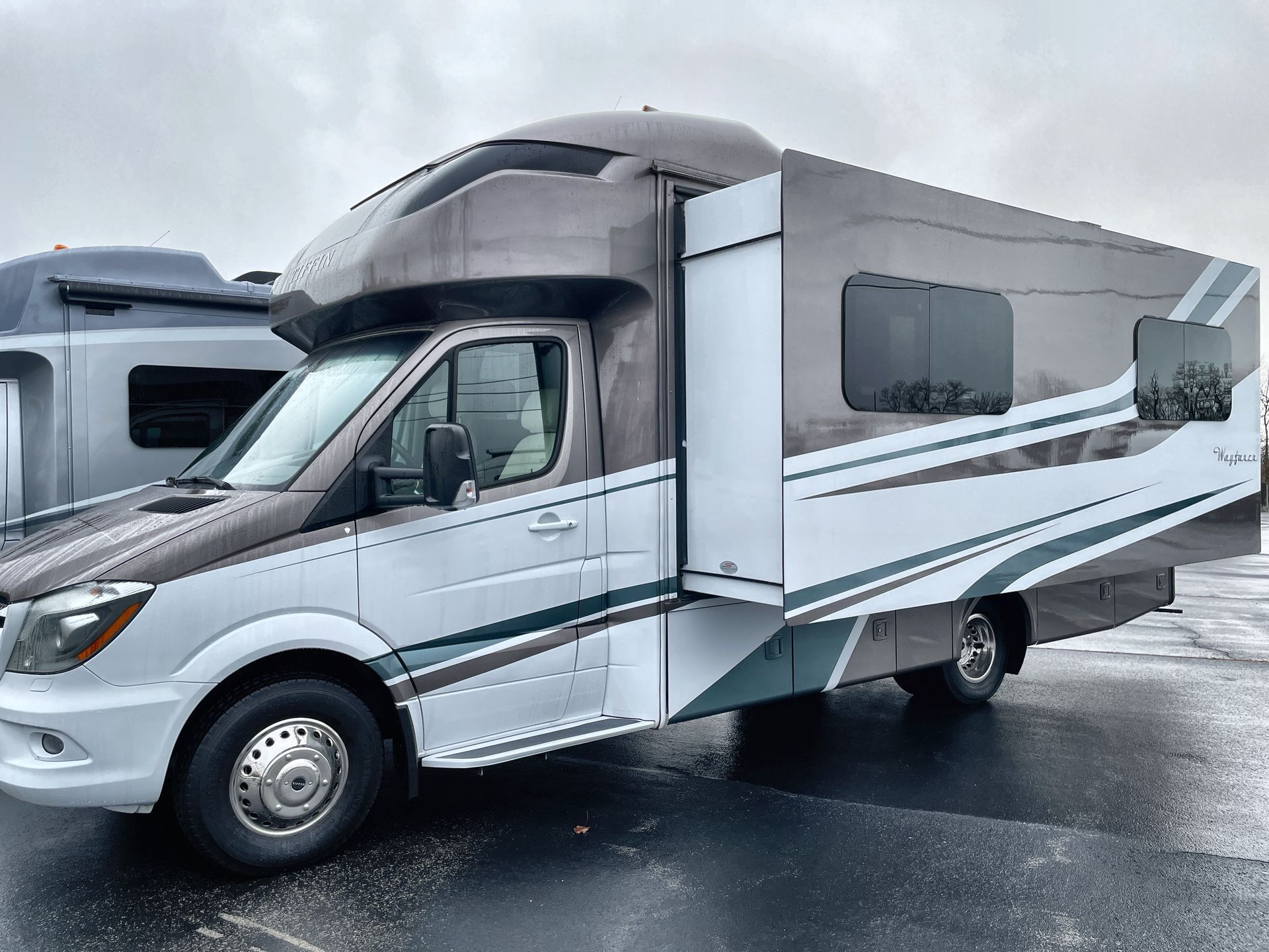 2019 Tiffin Motorhomes Wayfarer 24FW in franklin KY