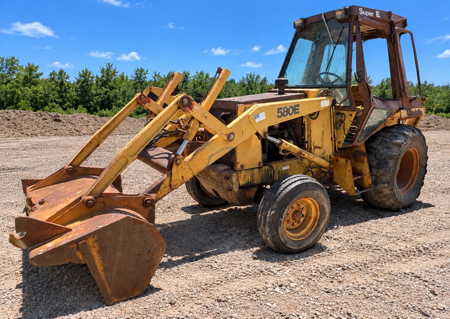 1985 CASE 580 Super E in New York, NY